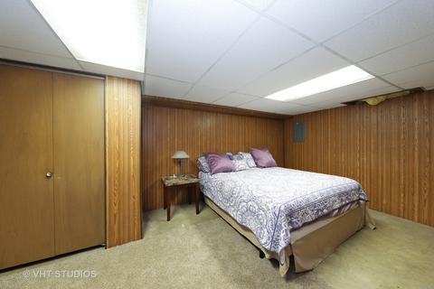 4702 Thorntree Ln, Rolling Meadows, IL 60008 photo 10