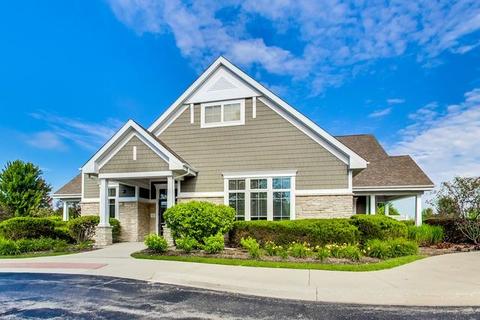 619 Erin Dr, Elgin, IL 60124 photo 40