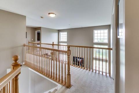 619 Erin Dr, Elgin, IL 60124 photo 21