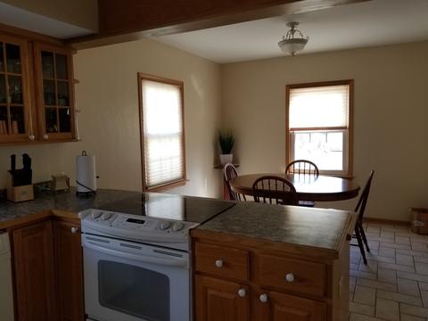 18464 Roy St, Lansing, IL 60438 photo 5
