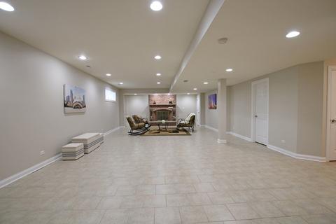 649 Jarvis Ave, Des Plaines, IL 60018 photo 41