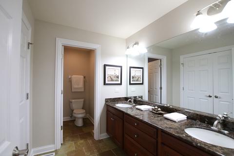 649 Jarvis Ave, Des Plaines, IL 60018 photo 27