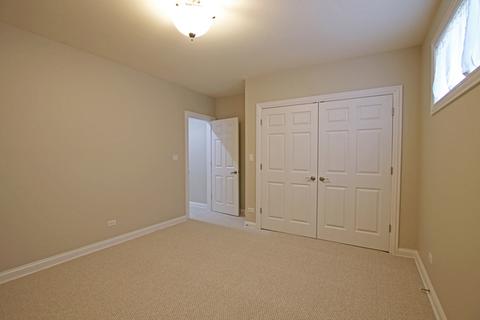 649 Jarvis Ave, Des Plaines, IL 60018 photo 36