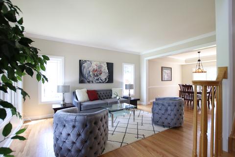 649 Jarvis Ave, Des Plaines, IL 60018 photo 23