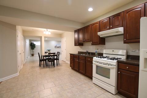 649 Jarvis Ave, Des Plaines, IL 60018 photo 42