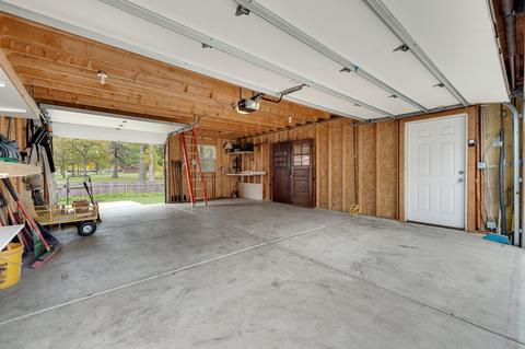 615 Crest St, Wheaton, IL 60187 photo 21