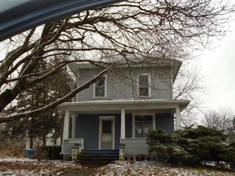 116 4th St, Walnut, IL 61376 photo 1