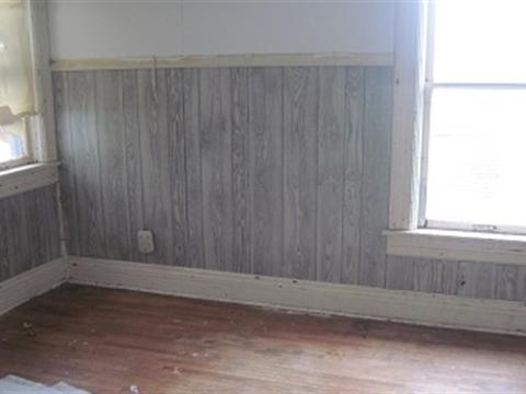 116 4th St, Walnut, IL 61376 photo 7