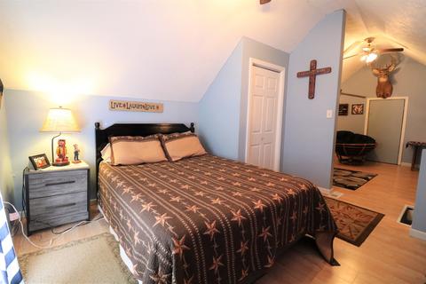 918 E Macon St, Clinton, IL 61727 photo 13