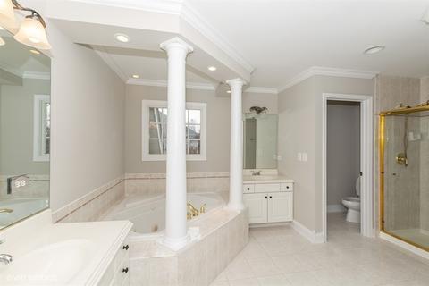 1105 Chadwick Ct, Aurora, IL 60504 photo 21