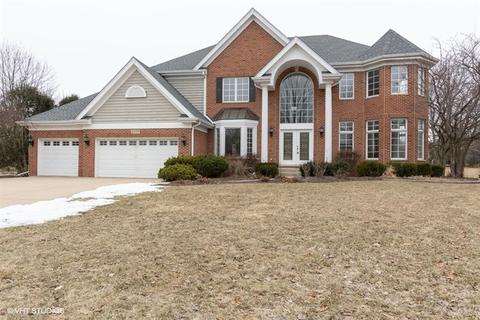 1105 Chadwick Ct, Aurora, IL 60504 photo 2