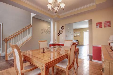 2103 Vale St, Champaign, IL 61822 photo 8