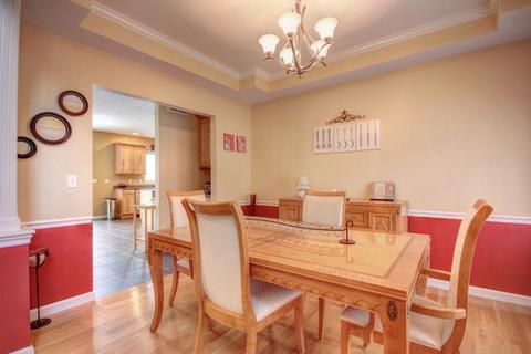 2103 Vale St, Champaign, IL 61822 photo 9