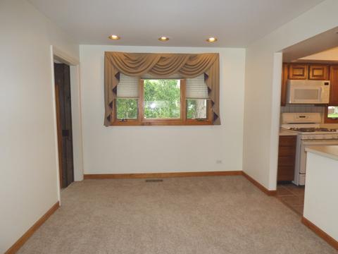 505 Lincoln Dr, Hoffman Estates, IL 60169 photo 12
