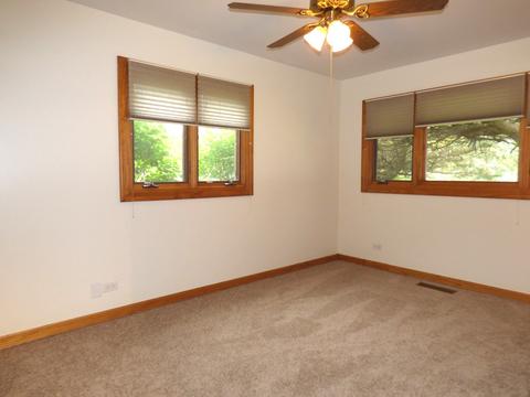 505 Lincoln Dr, Hoffman Estates, IL 60169 photo 15