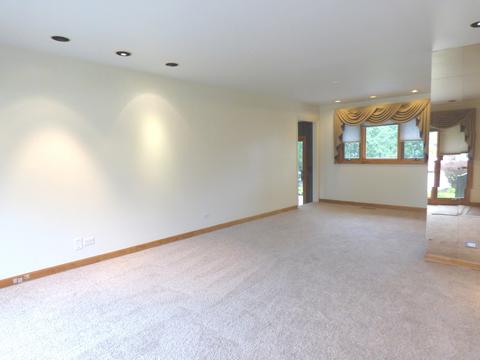 505 Lincoln Dr, Hoffman Estates, IL 60169 photo 11