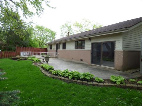 505 Lincoln Dr, Hoffman Estates, IL 60169 photo 24