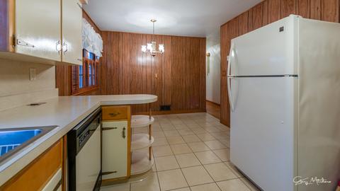 3532 Bernice Rd, Lansing, IL 60438 photo 6
