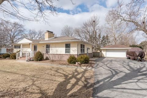 1222 E Division St, Lockport, IL 60441 photo 2