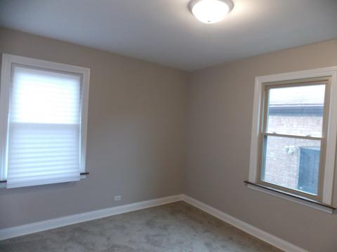 709 E 87th Pl, Chicago, IL 60619 photo 9