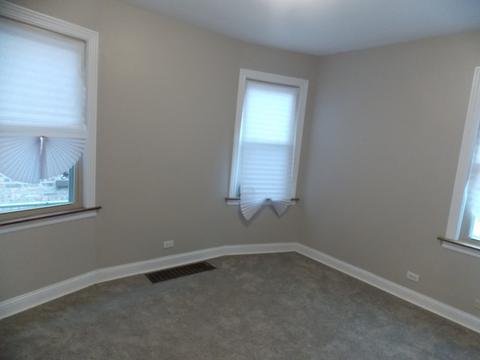 709 E 87th Pl, Chicago, IL 60619 photo 8
