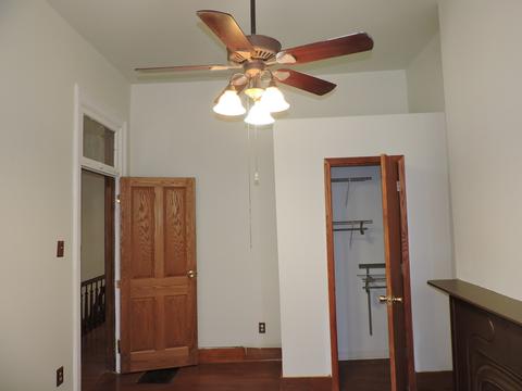 523 E Bowen Ave, Chicago, IL 60653 photo 13
