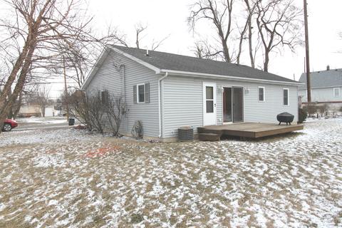 1609 Bunn St, Bloomington, IL 61701 photo 2