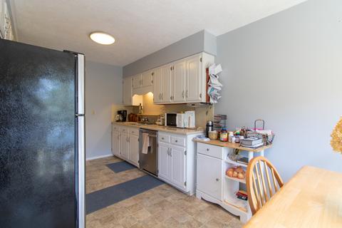 1709 King Dr #C, Normal, IL 61761 photo 13