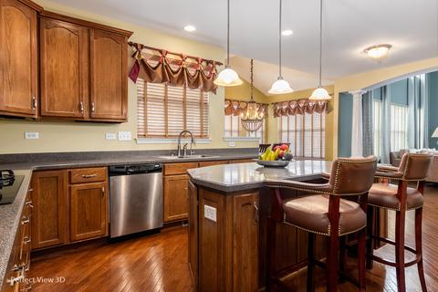 170 Sunflower Ln, Bartlett, IL 60103 photo 13