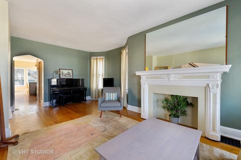 1767 W Devon Ave, Chicago, IL 60660 photo 4