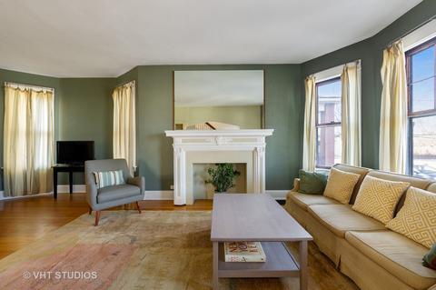 1767 W Devon Ave, Chicago, IL 60660 photo 2