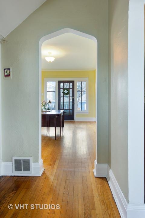 1767 W Devon Ave, Chicago, IL 60660 photo 9