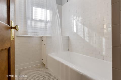 1767 W Devon Ave, Chicago, IL 60660 photo 14