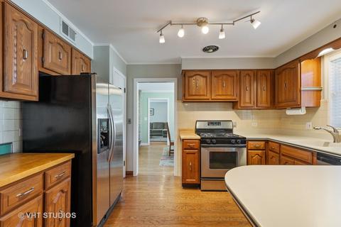 3538 Lyons St, Evanston, IL 60203 photo 4