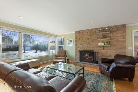 3538 Lyons St, Evanston, IL 60203 photo 2