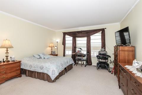 5936 Eton Dr, Hoffman Estates, IL 60192 photo 17