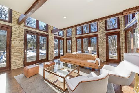33 W265 Shagbark Rd, Wayne, IL 60184 photo 8