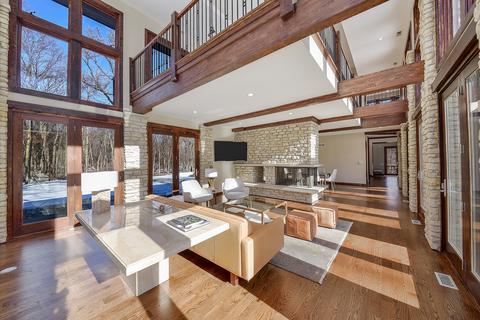 33 W265 Shagbark Rd, Wayne, IL 60184 photo 7