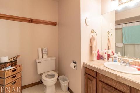 323 S Towanda Ave #3, Normal, IL 61761 photo 21