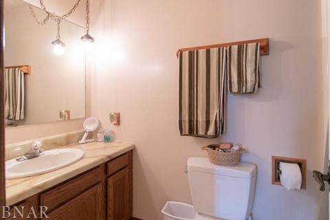 323 S Towanda Ave #3, Normal, IL 61761 photo 17