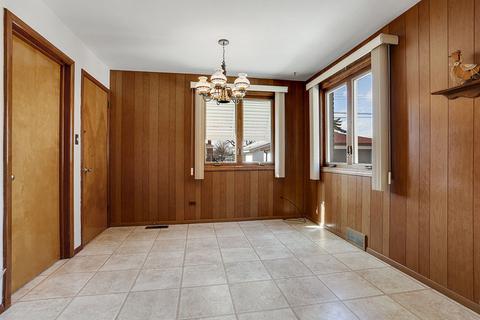 8050 S Kolin Ave, Chicago, IL 60652 photo 9