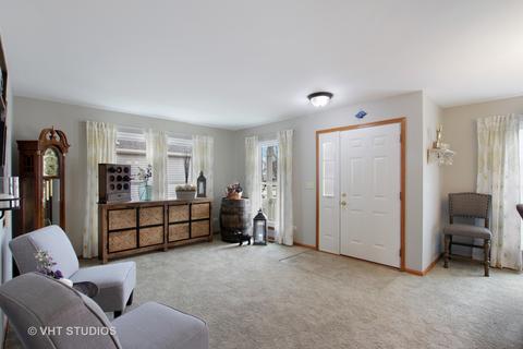 5717 Arbor Gate Dr, Plainfield, IL 60586 photo 2