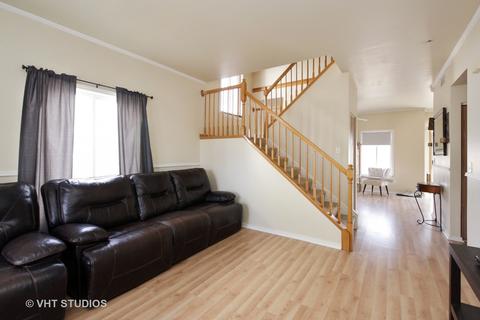 21446 Franklin Cir, Plainfield, IL 60544 photo 2