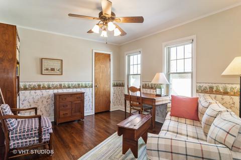 223 S Pine St, Mount Prospect, IL 60056 photo 18