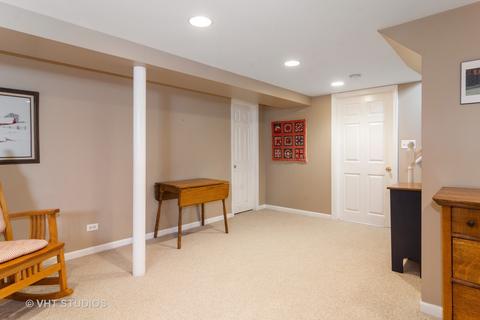 223 S Pine St, Mount Prospect, IL 60056 photo 11
