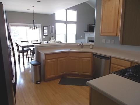 5 Edgebrook Ct, Algonquin, IL 60102 photo 9