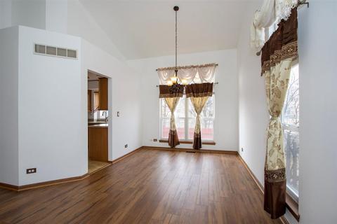 317 Sundance Dr, Bartlett, IL 60103 photo 3