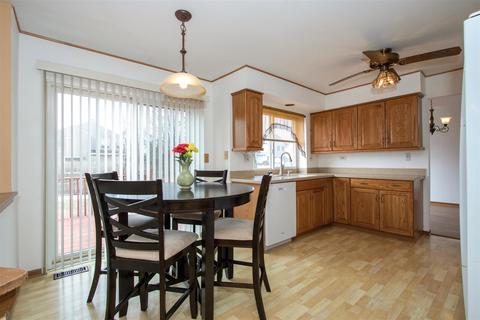 317 Sundance Dr, Bartlett, IL 60103 photo 7