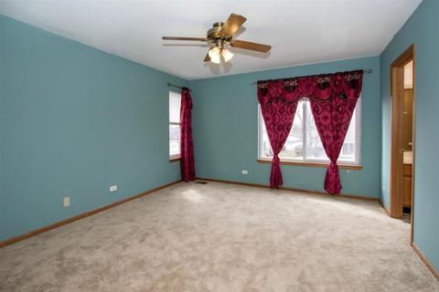 317 Sundance Dr, Bartlett, IL 60103 photo 11
