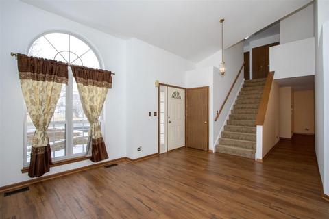 317 Sundance Dr, Bartlett, IL 60103 photo 4